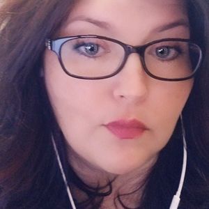 Meet your Posher, Jami